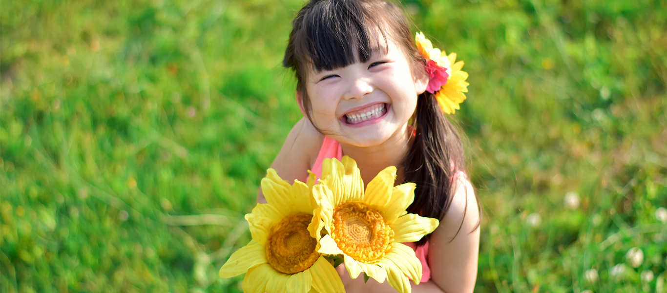 わたしたちは、子どもの幸せを願い、最上の保育を目指します。